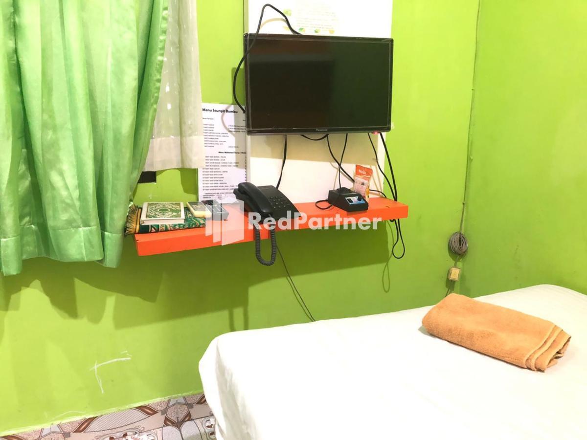 Seungit Syariah Inn Tebet Mitra Reddoorz Jakarta Kültér fotó