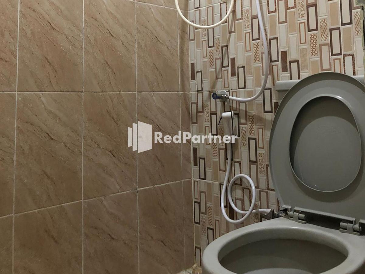 Seungit Syariah Inn Tebet Mitra Reddoorz Jakarta Kültér fotó